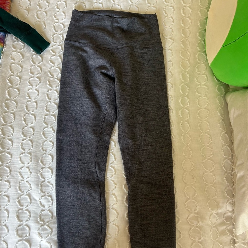 Lululemon Align 25” leggings!
